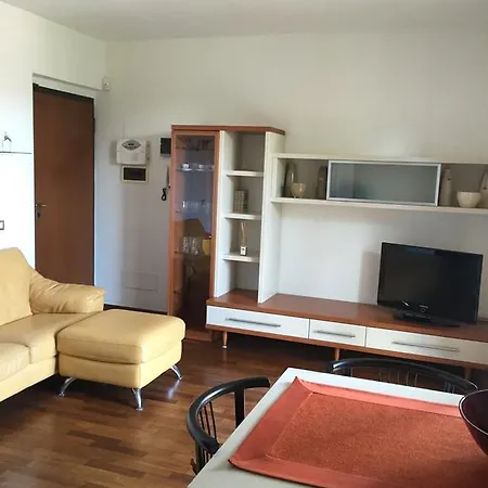 Casa Liviana Apartment *