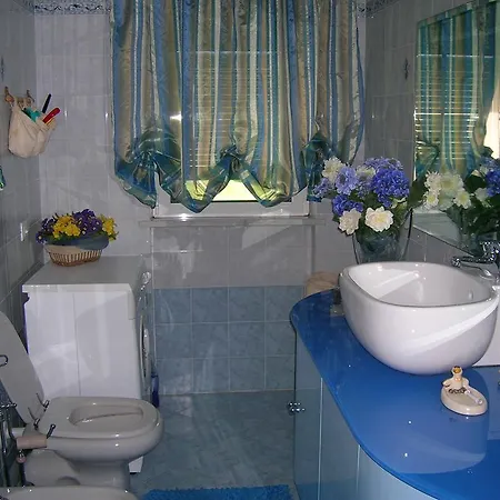Casa Liviana Apartment Piano di Follo